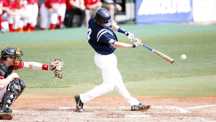 マスクドスラッガーの正体は誰 金のマスクマンは現役選手 1月9日 Nao S Blog 自由に生きよう